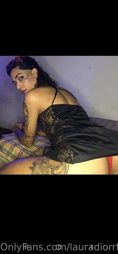 Nahá fotka uniklých OnlyFans od Lauradiorrfree