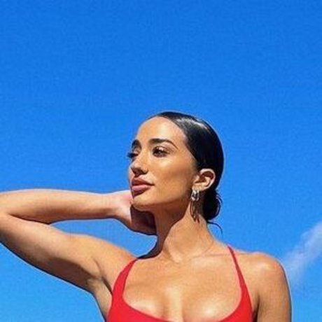 Alicia Arrietta OnlyFans泄露裸照