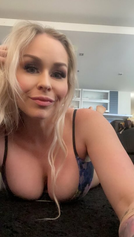 Miss Anna Monroe
