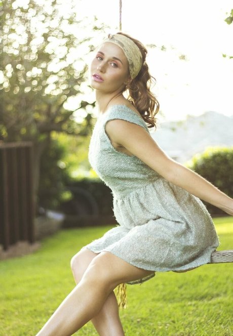 Rita Volk