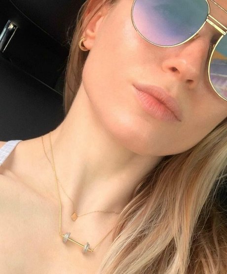 Rita Volk