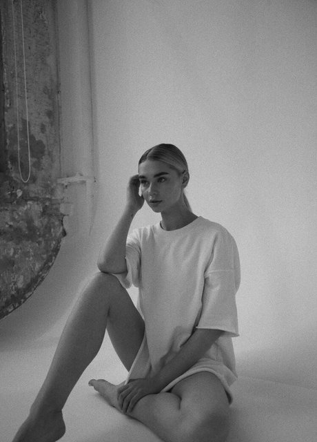 Naken läckt OnlyFans-bild av Sandyblond