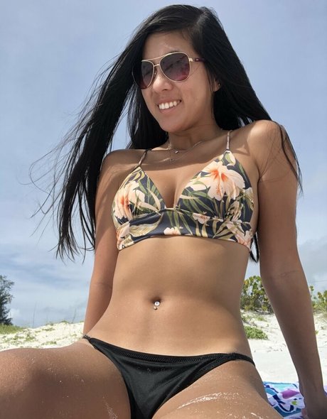 Lilslutlacey  nude leaked OnlyFans photo