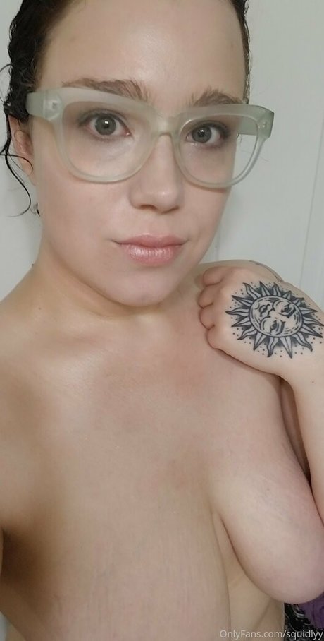 Thequeenhasarrived