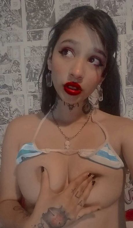 Naken läckt OnlyFans-bild av Toxic Mermaid