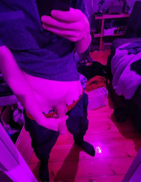 Alasti lekkinud OnlyFans-i pilt Fletchersphinx