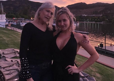Suzieandhannah