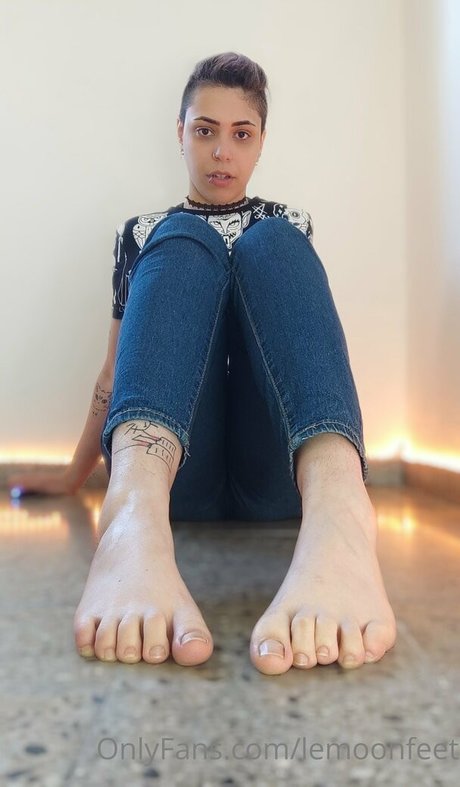 Lemoonfeet