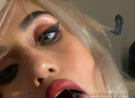 Nahá fotka uniklých OnlyFans od Deeppenetrati0n