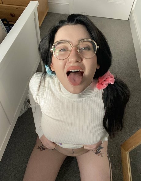 Foto di nudo di fuga di OnlyFans di Flxmeprincessfree