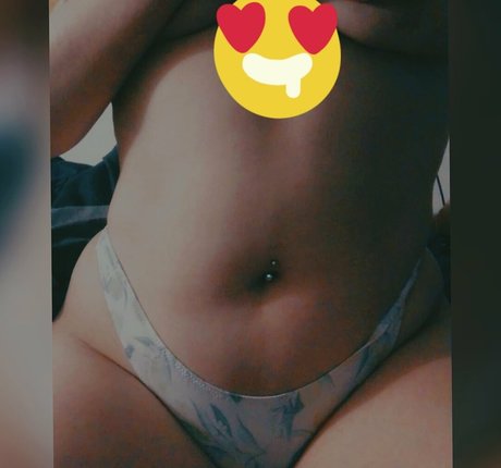 Naakte gelekte OnlyFans-foto van Xxcherrycupcakexx