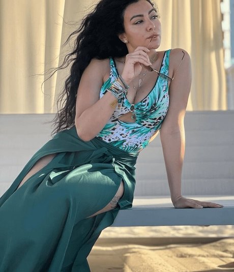 Mirhan Hussein  nude leaked OnlyFans photo