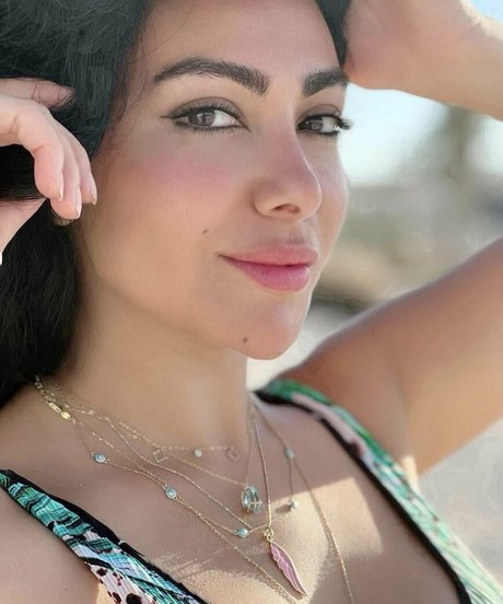 Nahá fotka uniklých OnlyFans od Mirhan Hussein