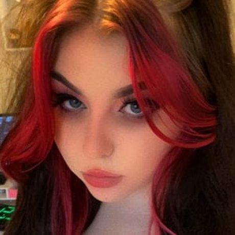 Foto nua vazada do OnlyFans de Holyhollyphoebe