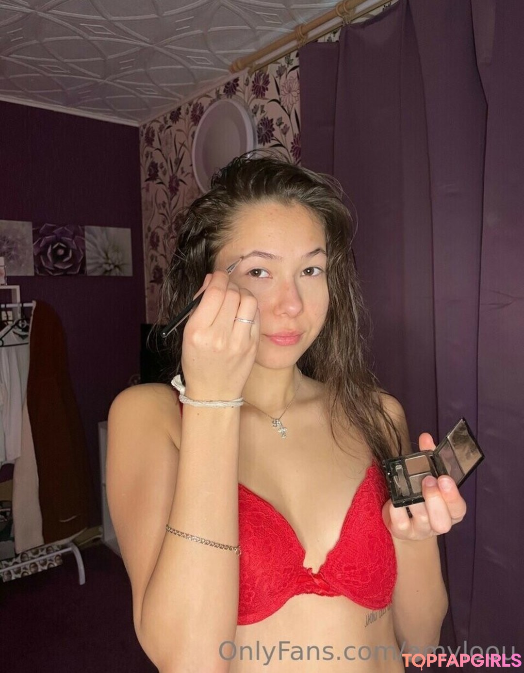 Alasti lekkinud OnlyFans-i pilt Amyloou #21