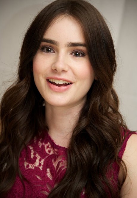 Lily Collins