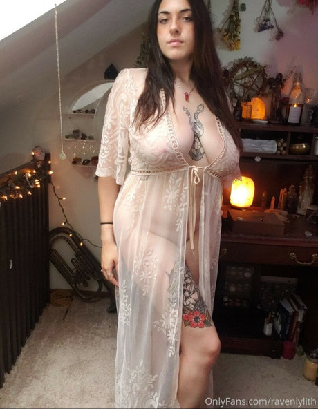 Ravenlylith