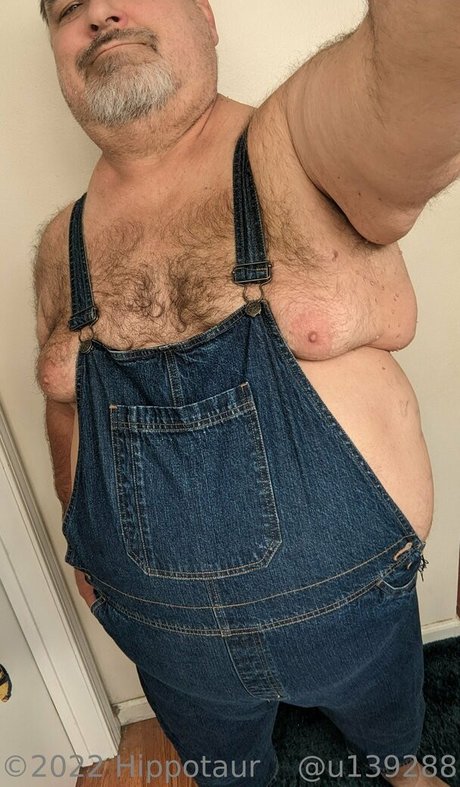 Nagie wyciekłe zdjęcie OnlyFans od Hippotaur