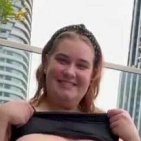 Nahá fotka uniklých OnlyFans od Chunkynymph