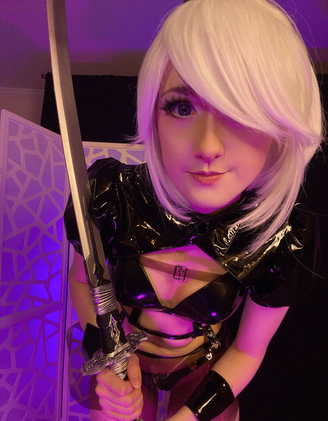 Mangoloo Cosplay