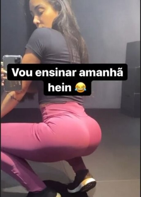 Naken läckt OnlyFans-bild av Amanda Ratti