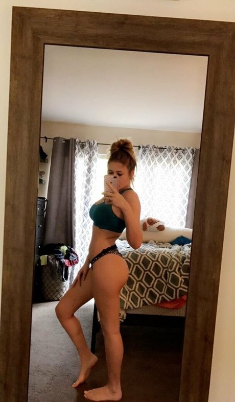Misshannahnicoleee