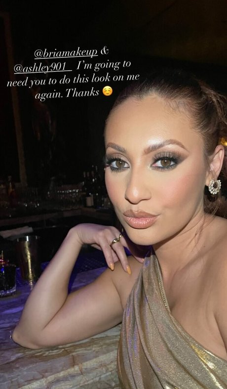 Francia Raisa