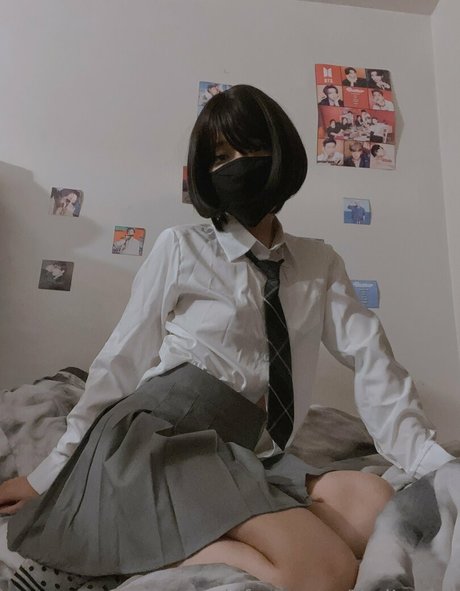 Nahá fotka uniklých OnlyFans od Yurileahn