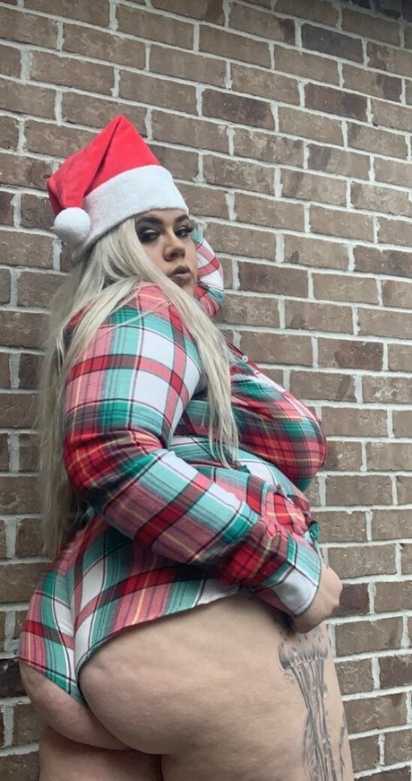 Nahá fotka uniklých OnlyFans od Tabbyvondamn