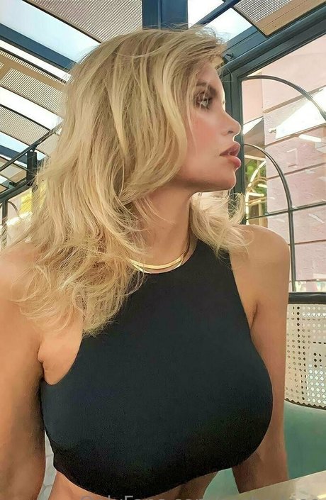 Sashaleee