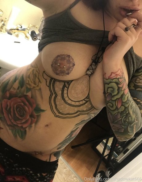 Foto nua vazada do OnlyFans de Shadowkat666