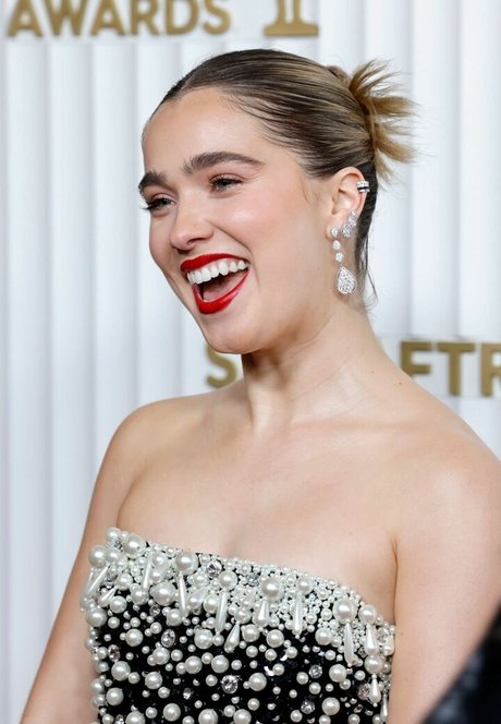 Haley Lu Richardson