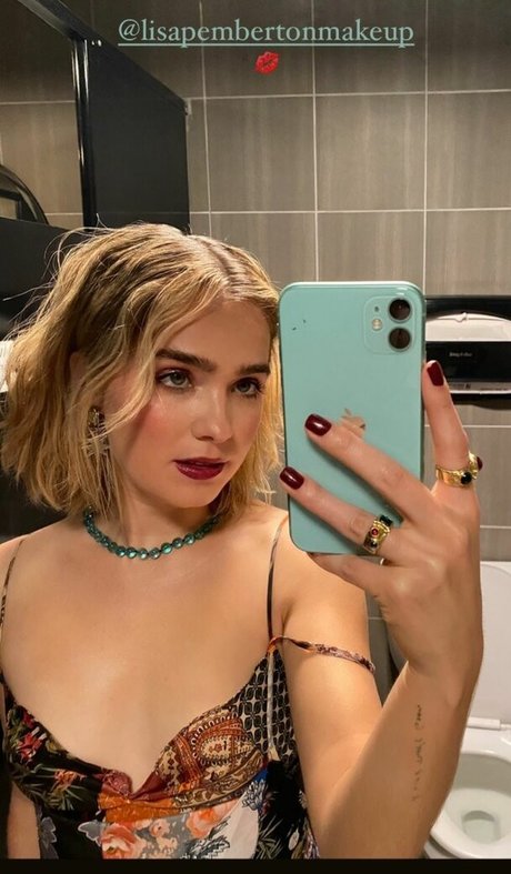 Haley Lu Richardson