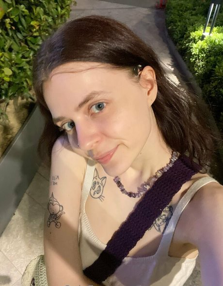Umermaidskiss  nude leaked OnlyFans photo