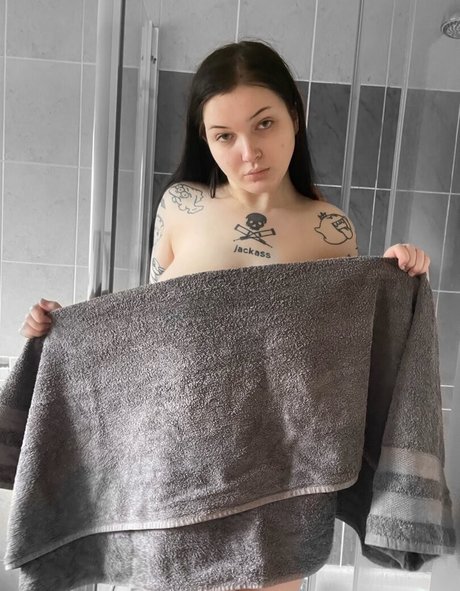 Missspookyrose