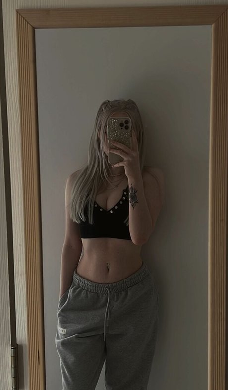 Alaston vuotanut OnlyFans-kuva Loveabilities