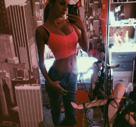 Rita Flores