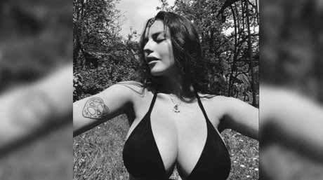 Rita Flores