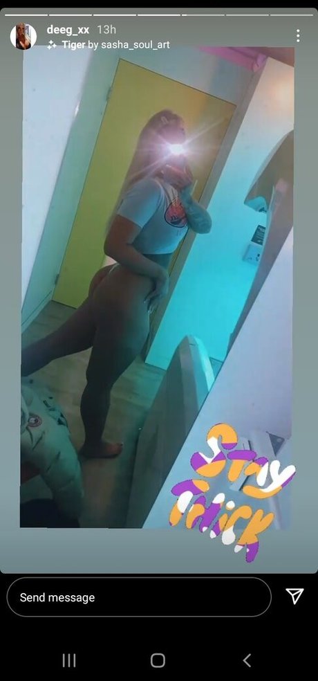 Foto di nudo di fuga di OnlyFans di Deniiicexx
