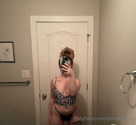 Photo nue de fuite OnlyFans de Infamousalex