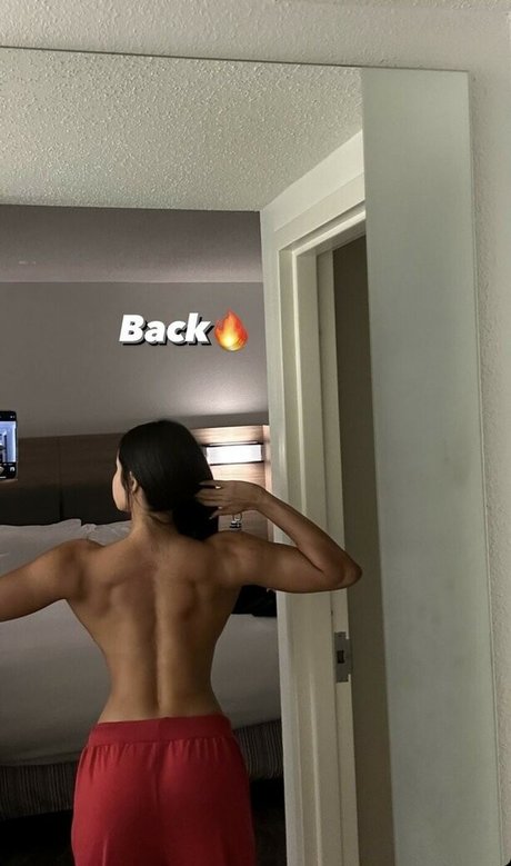 Sabrina Gomes