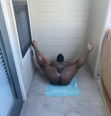 Nøgent lækket OnlyFans-billede af Jodymuscle