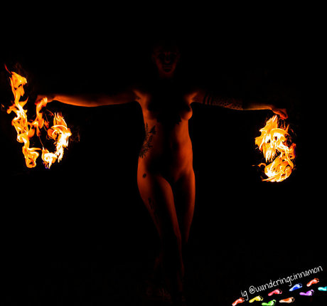 Nahá fotka uniklých OnlyFans od Wanderingcinnamon2