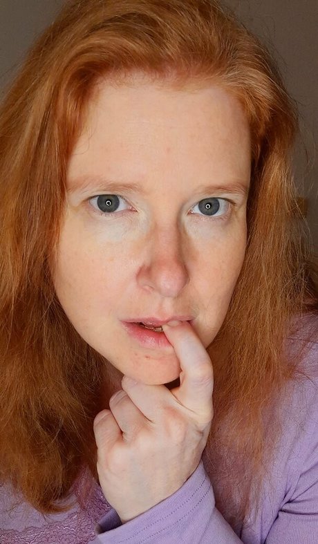 Naken lekkede OnlyFans-bilde av Curlydreams