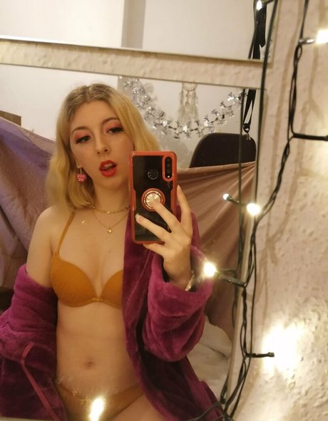 Nahá fotka uniklých OnlyFans od Bbywho