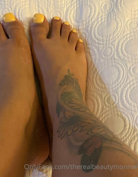 Therealbeautymonroe