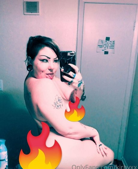 Foto di nudo di fuga di OnlyFans di Kirbyxx