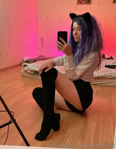 Whoisellie