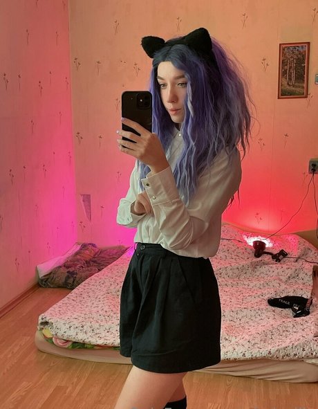 Whoisellie