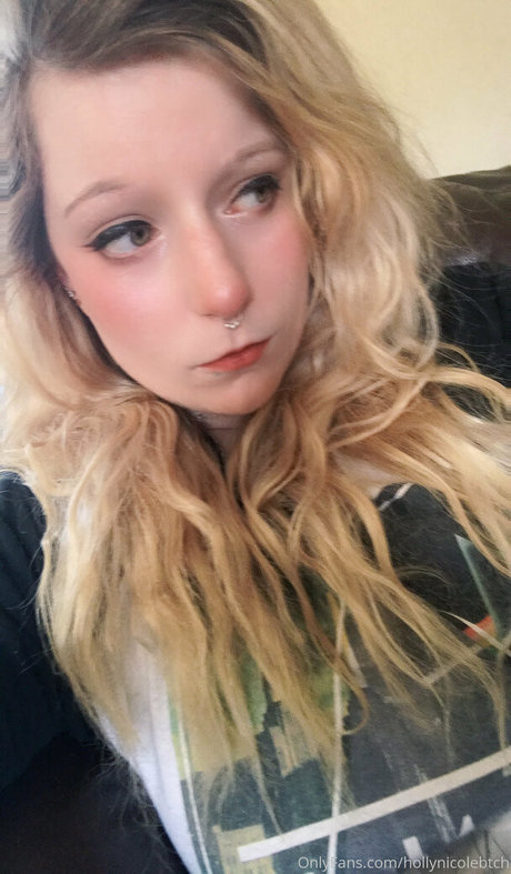Hollynicolebtch
